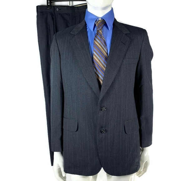 Winston Hill Men’s Suit